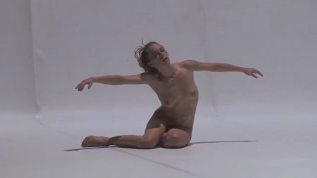 Blondes have no soul flash 2012, l'avant seine, théâtre de colombes (nude theater)