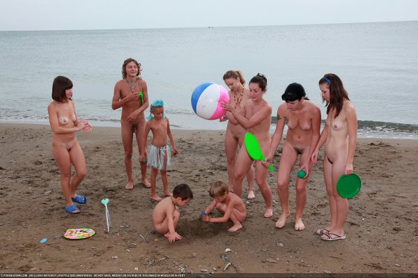 Camp Tent 3 (family nudism, family naturism, young naturism, naked boys, naked girls)