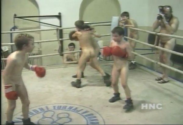 Naked Boxing (family nudism, family naturism, young naturism, naked boys)