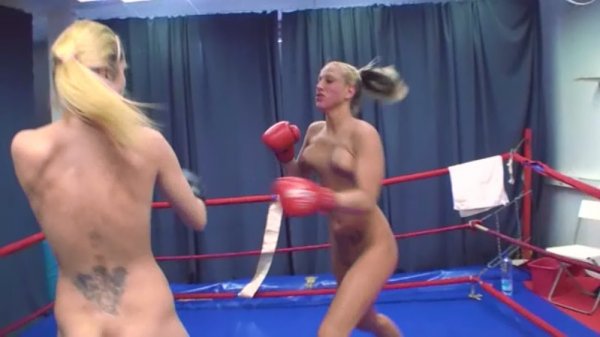 Danube Women Wrestling
