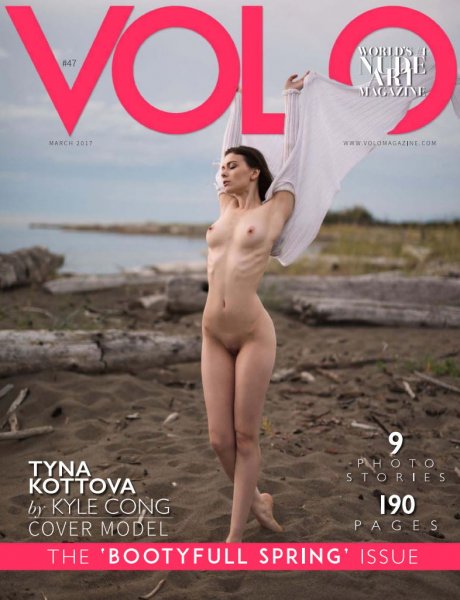 VOLO (Nude Art Magazine) #47 - 2017 - 190 Pages Of Art